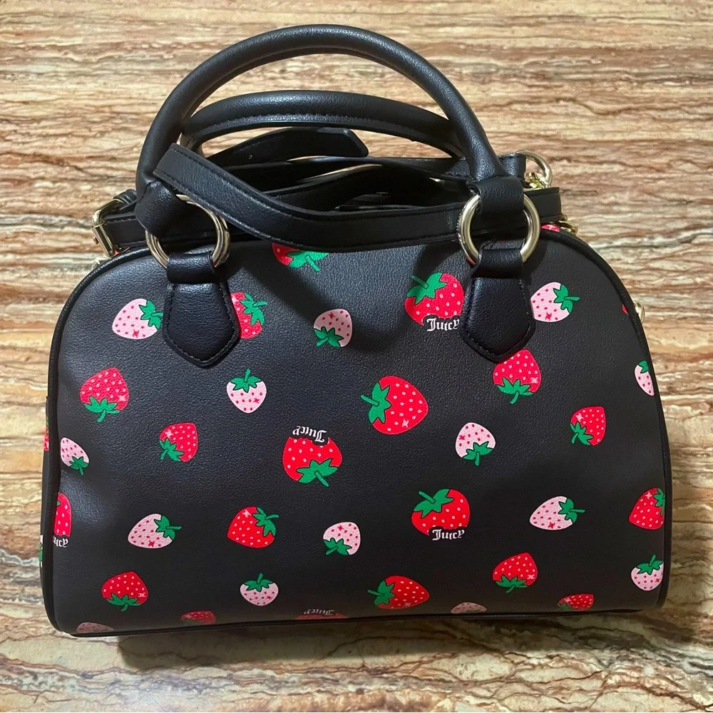 Juicy Couture - Picture 6 of 9